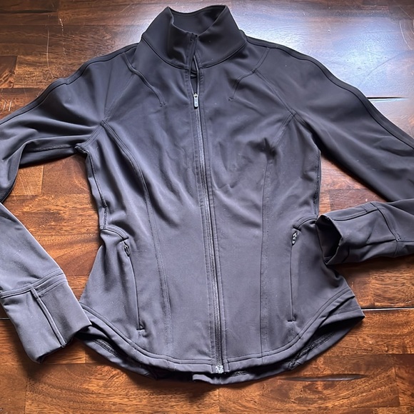 Lululemon InStill Jacket - Picture 6 of 11